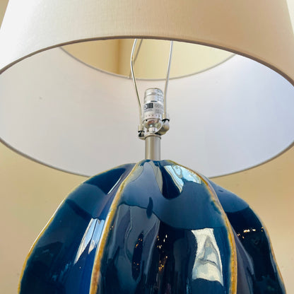 Renwill Table Lamp