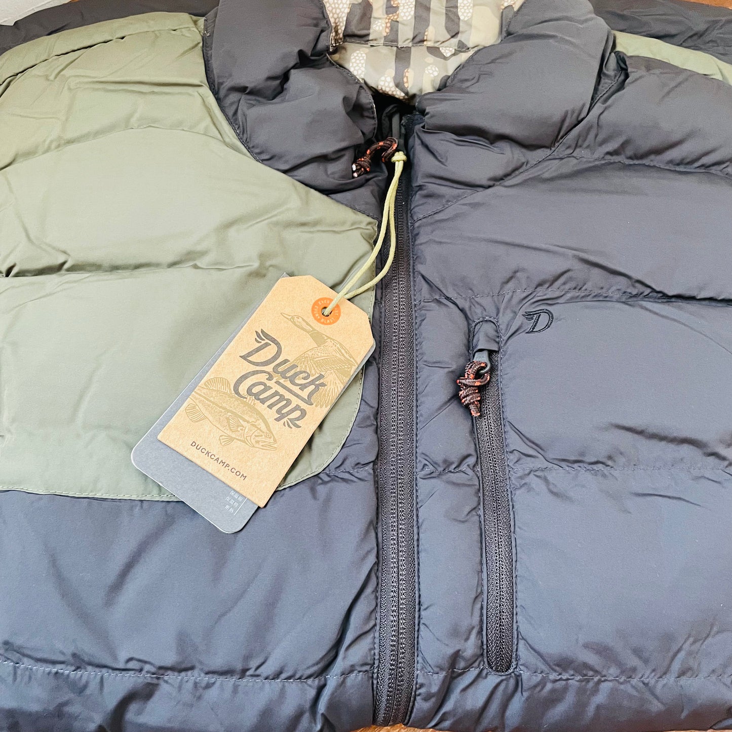 Reversible Puffer Vest: Raven & Woodland