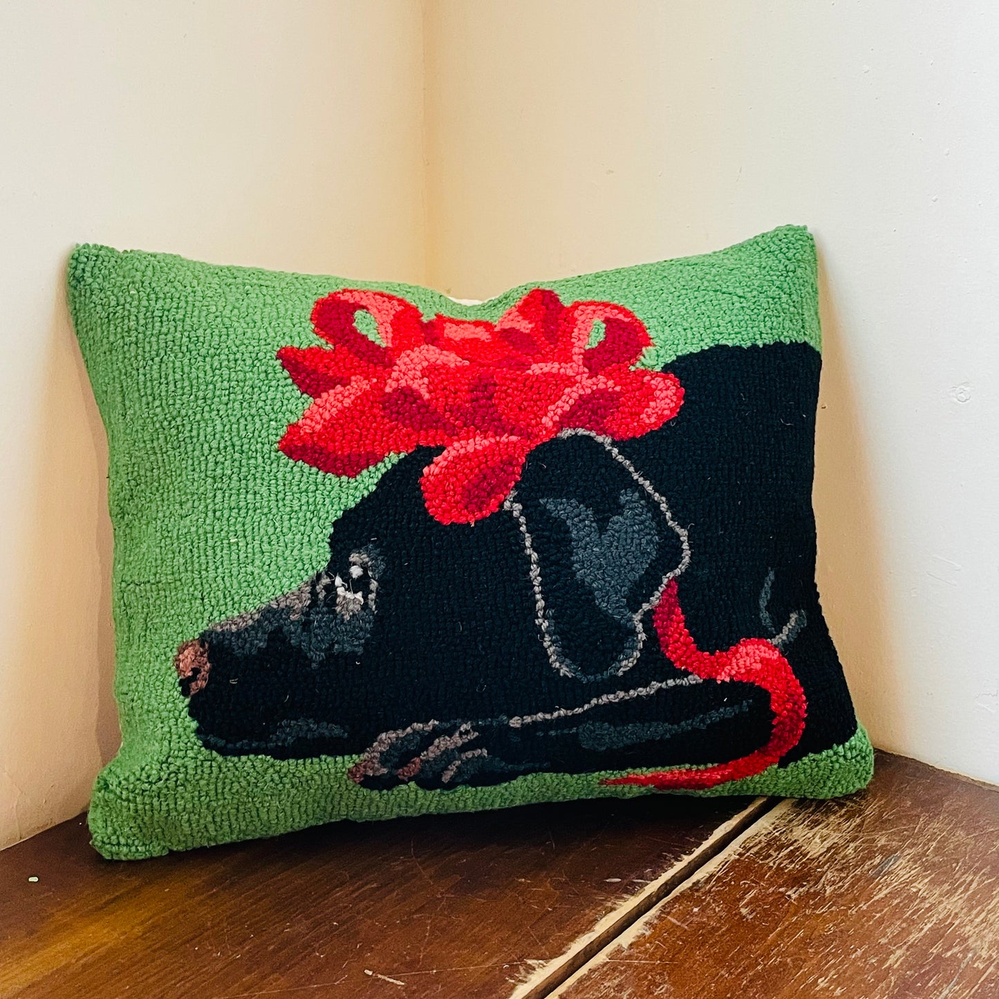 Black Lab with Bow Hook Pillow