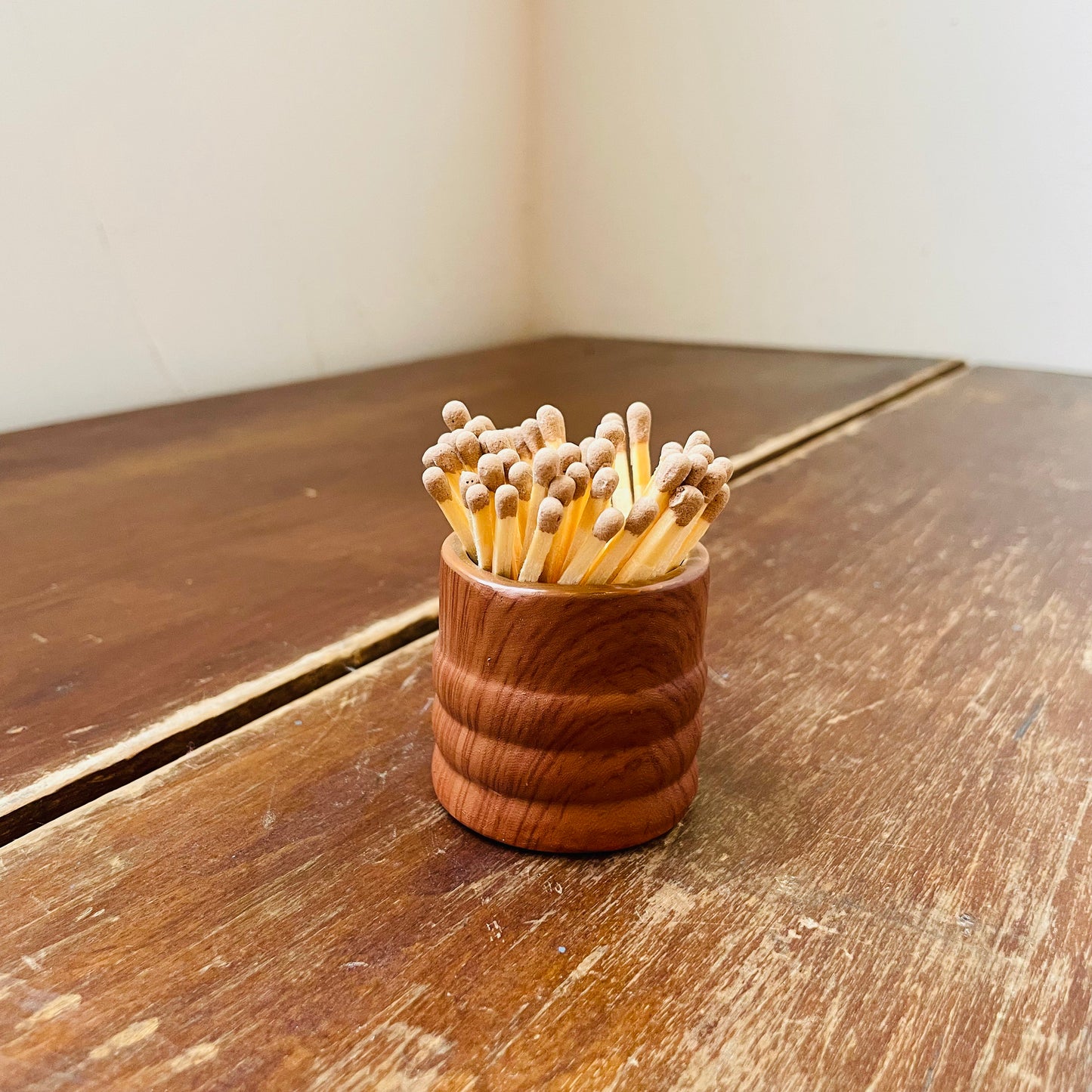 Grain Brown Ceramic Match Holder