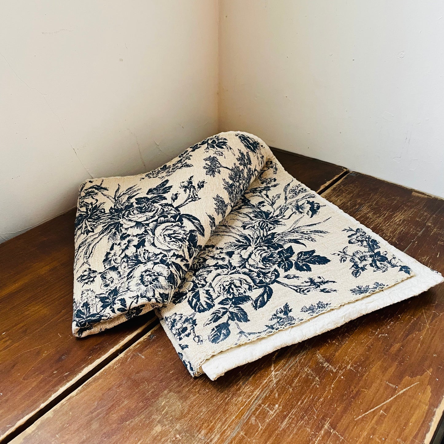 Tolie Print Chambray Throw