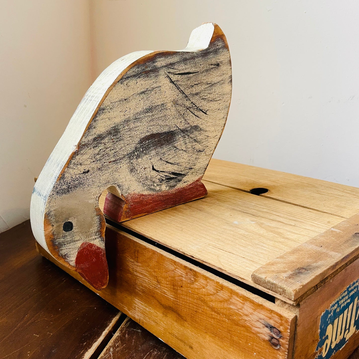 Primitive Goose Shelf Friend - Vintage