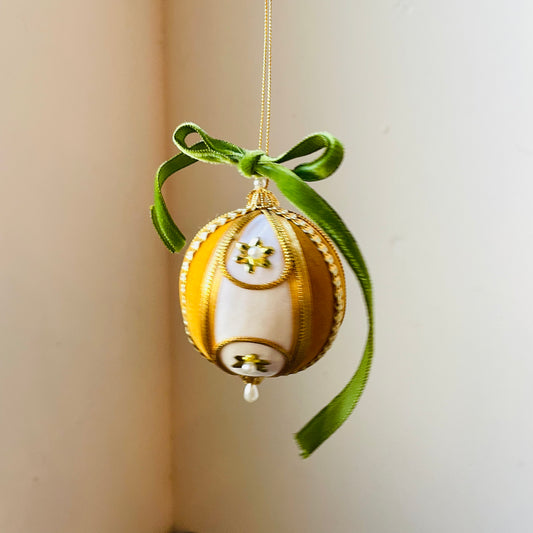 Set of 6 Velvet & Pin Baubles- Vintage