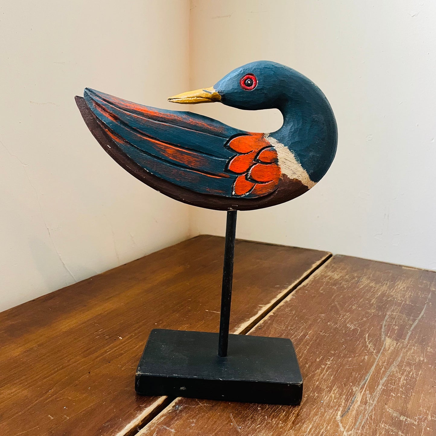 Folkart Duck on Stand- Vintage