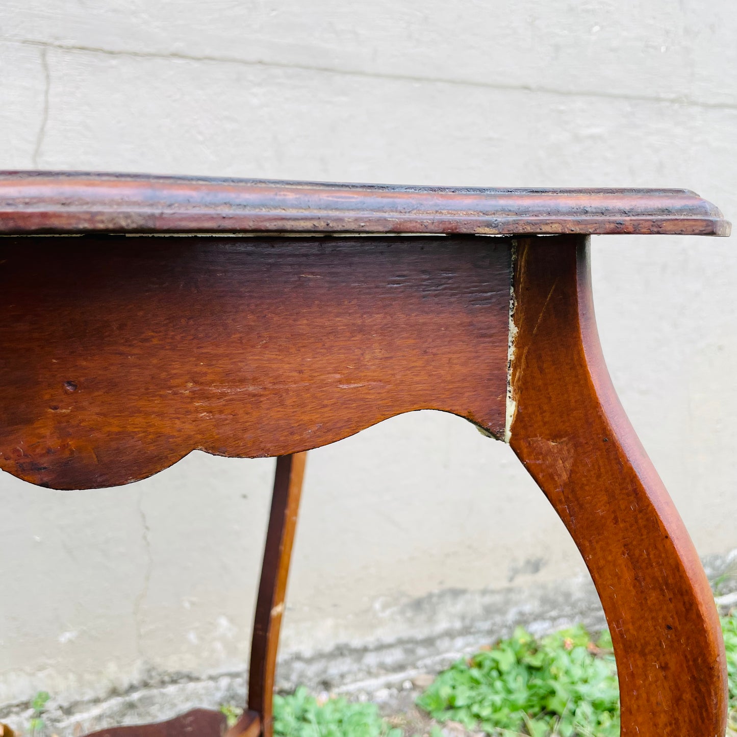 Mahogany Queen Anne Side Table- Antique