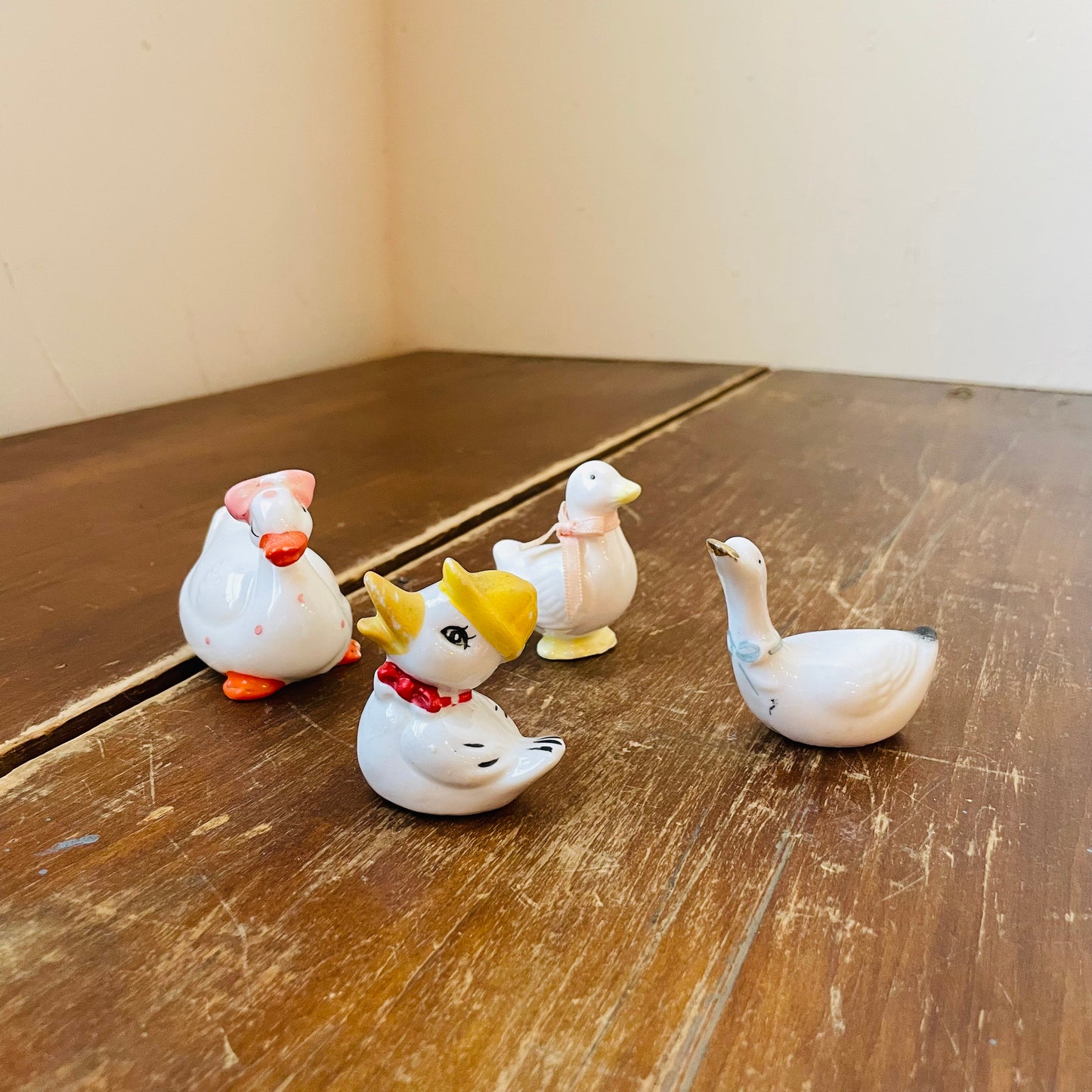 Little Ceramic White Waterfowl- Vintage