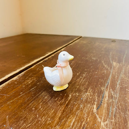 Little Ceramic White Waterfowl- Vintage