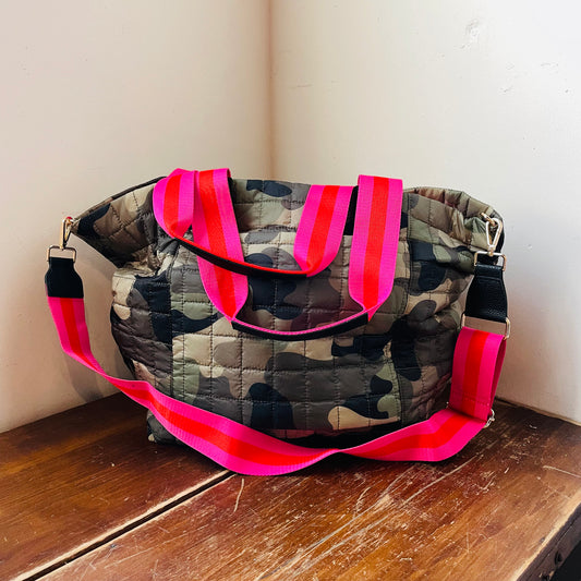 Ezra Camo Travel Tote