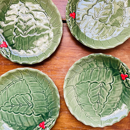 Holiday Holly Plates- Set of 4