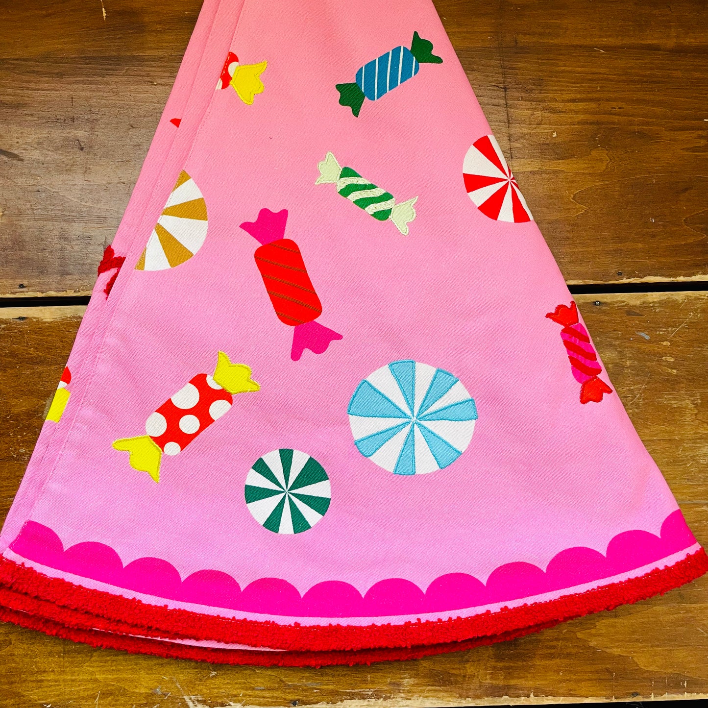 Sugar Plum Embroidered Tree Skirt