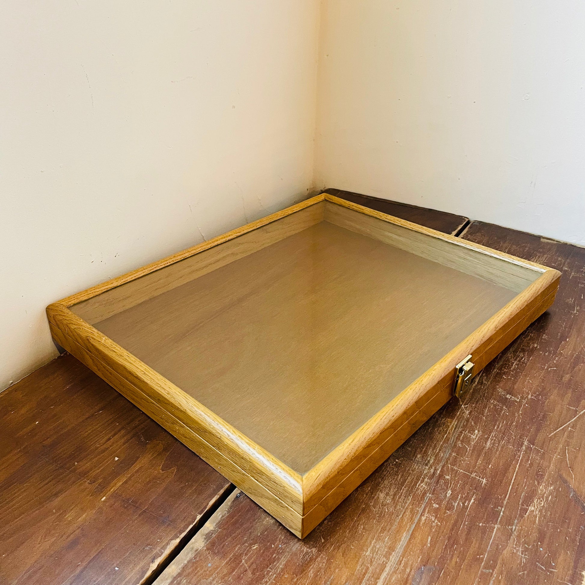 Flat Display Case- Vintage – Sugartown Mercantile