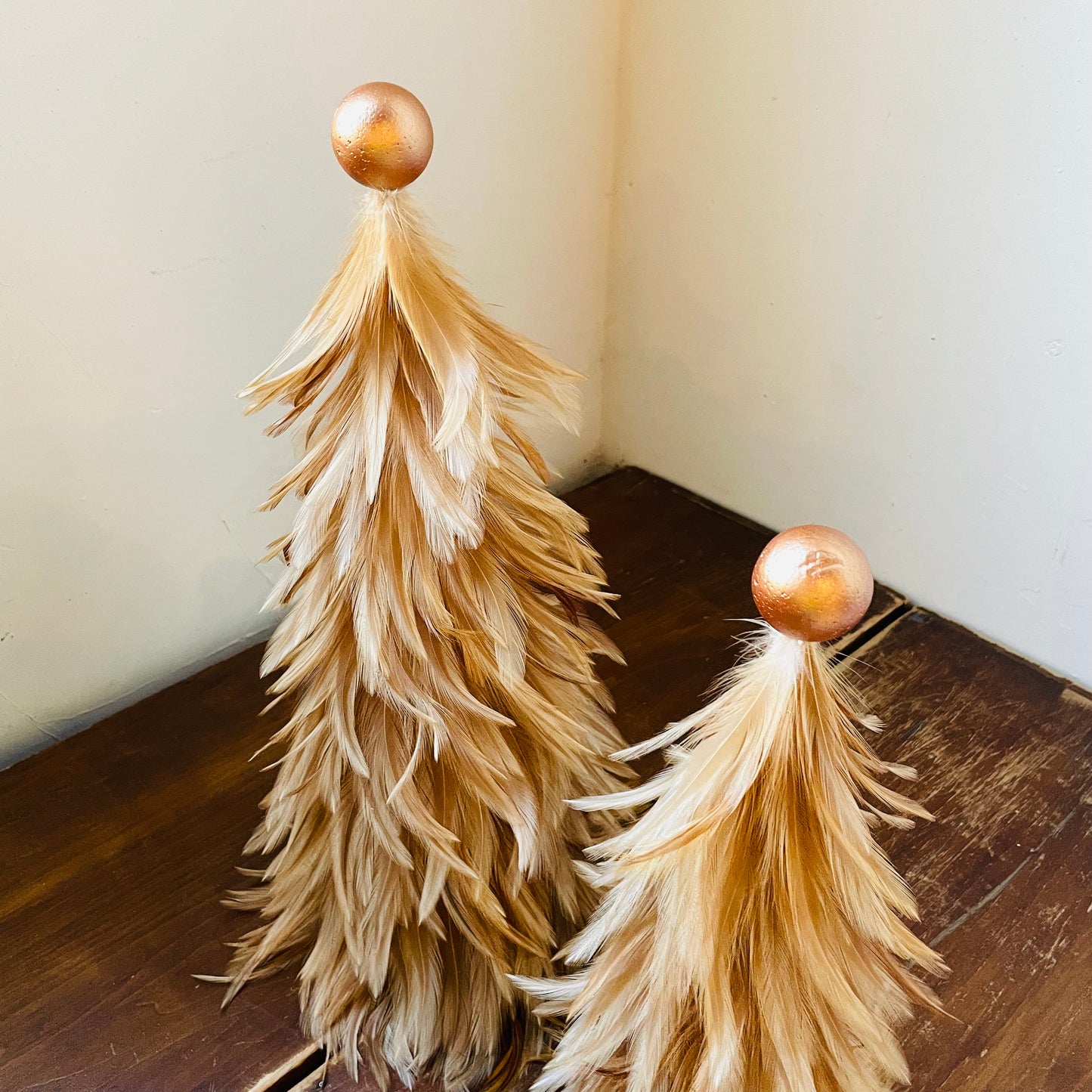 Straw Feathered Trees S/2