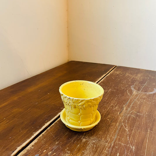 Quilted Rose McCoy Planter- Vintage