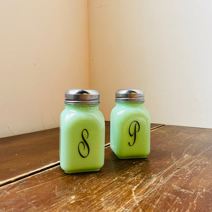 Monogram Salt & Pepper Shaker- Mosser Glass