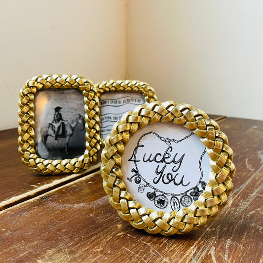 Braided Pattern Photo Frame
