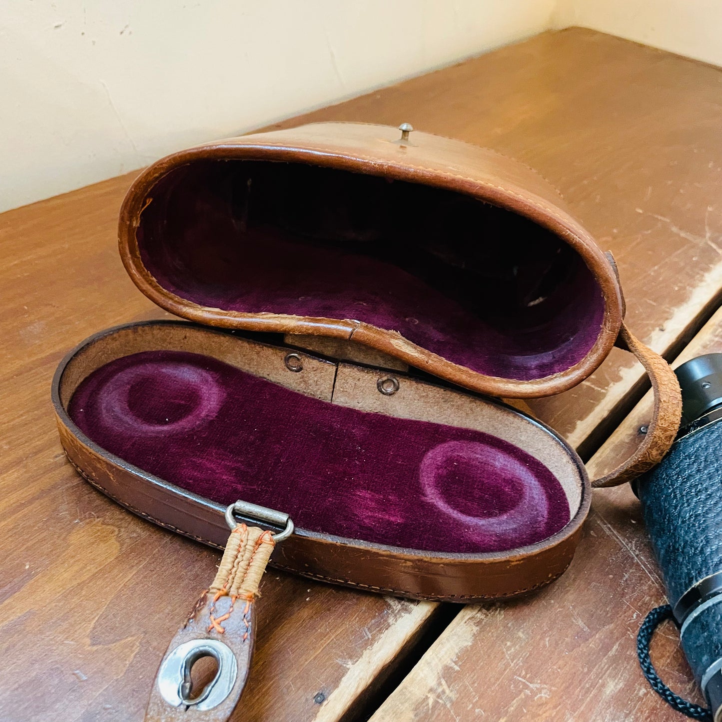 Aitchison London Binoculars in Leather Case- Vintage