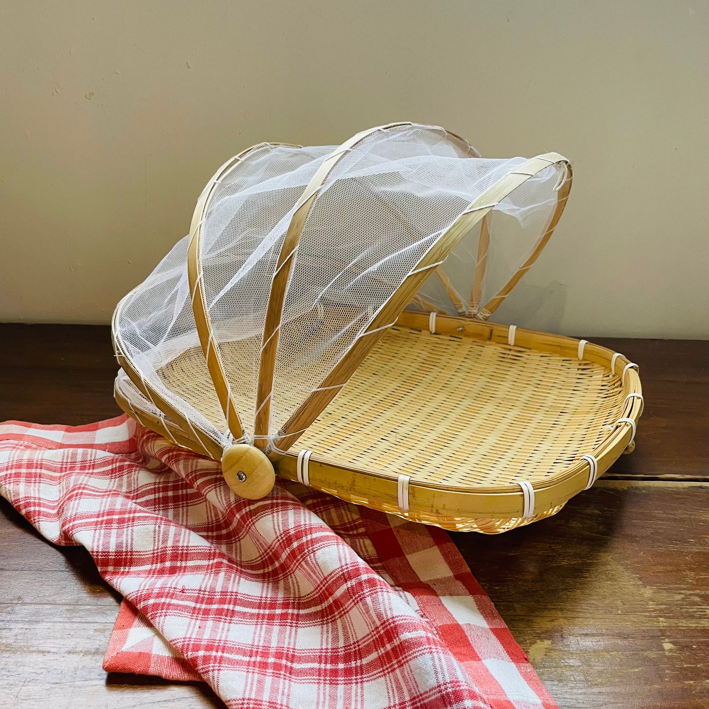 Bamboo Accordion Food Cover W/ Trays.