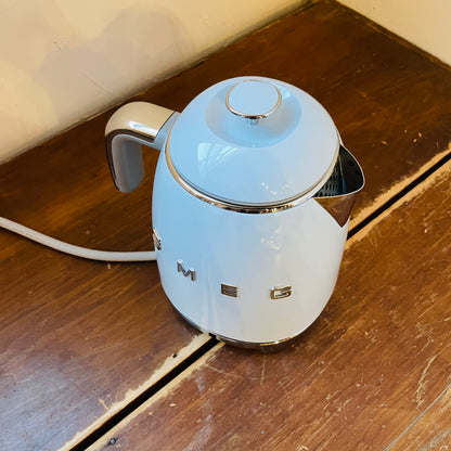 SMEG Pastel Blue Electric Kettle