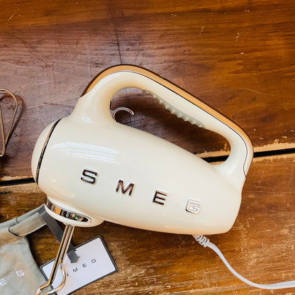 SMEG Cream Electric Hand Mixer