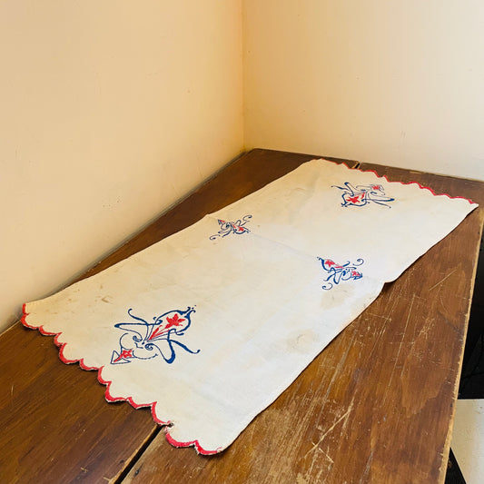 Blue & Red embroidered linen- Vintage