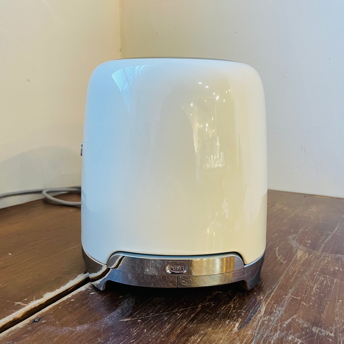 SMEG Cream 2 Slice Toaster