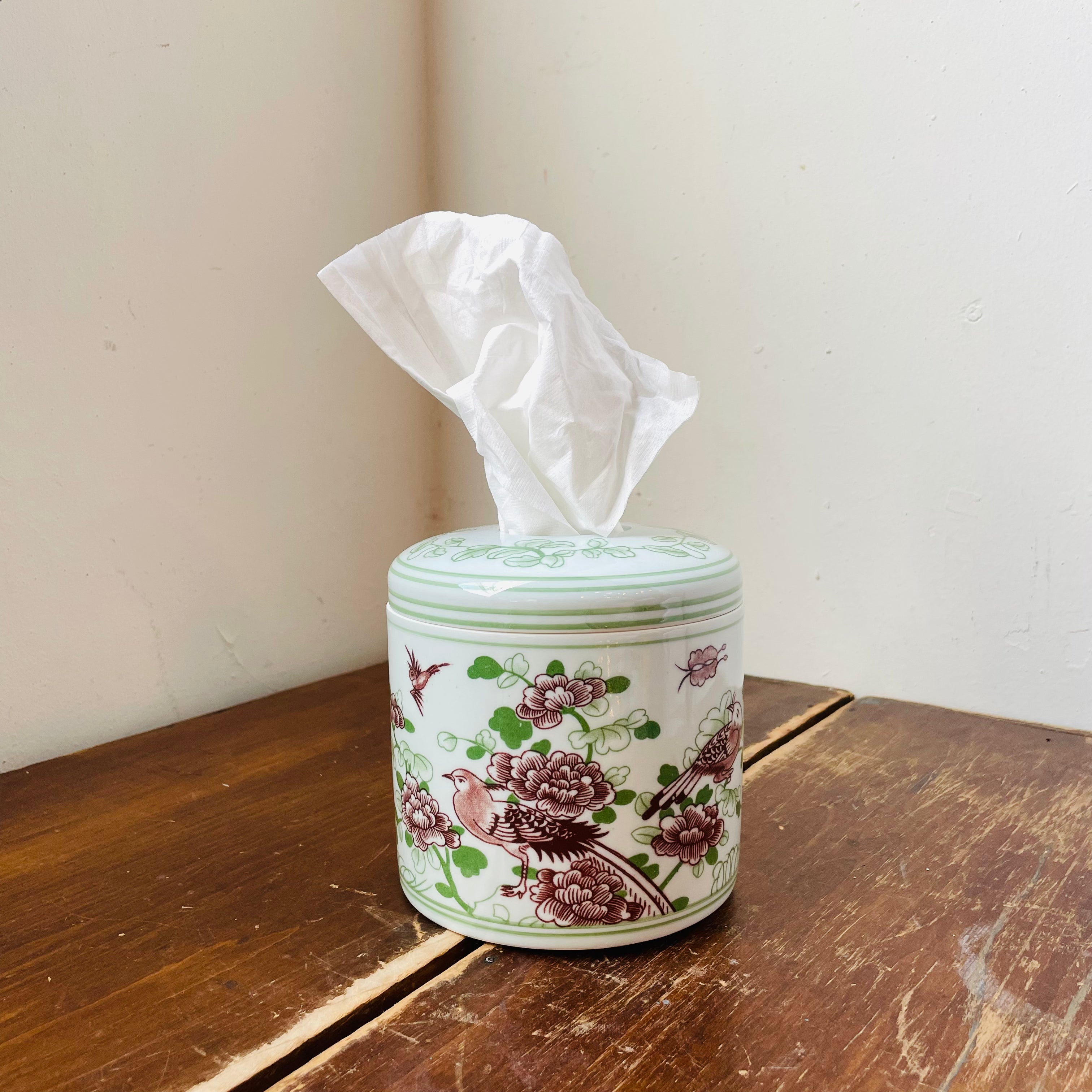 The Robin Tissue Vessel – Sugartown Mercantile