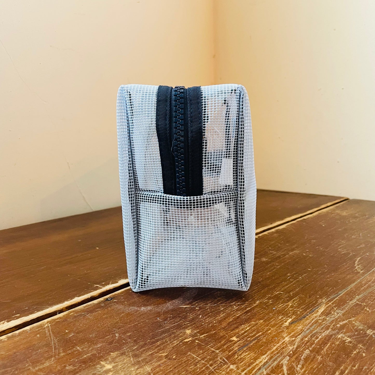Camden Mesh Zip Pouch
