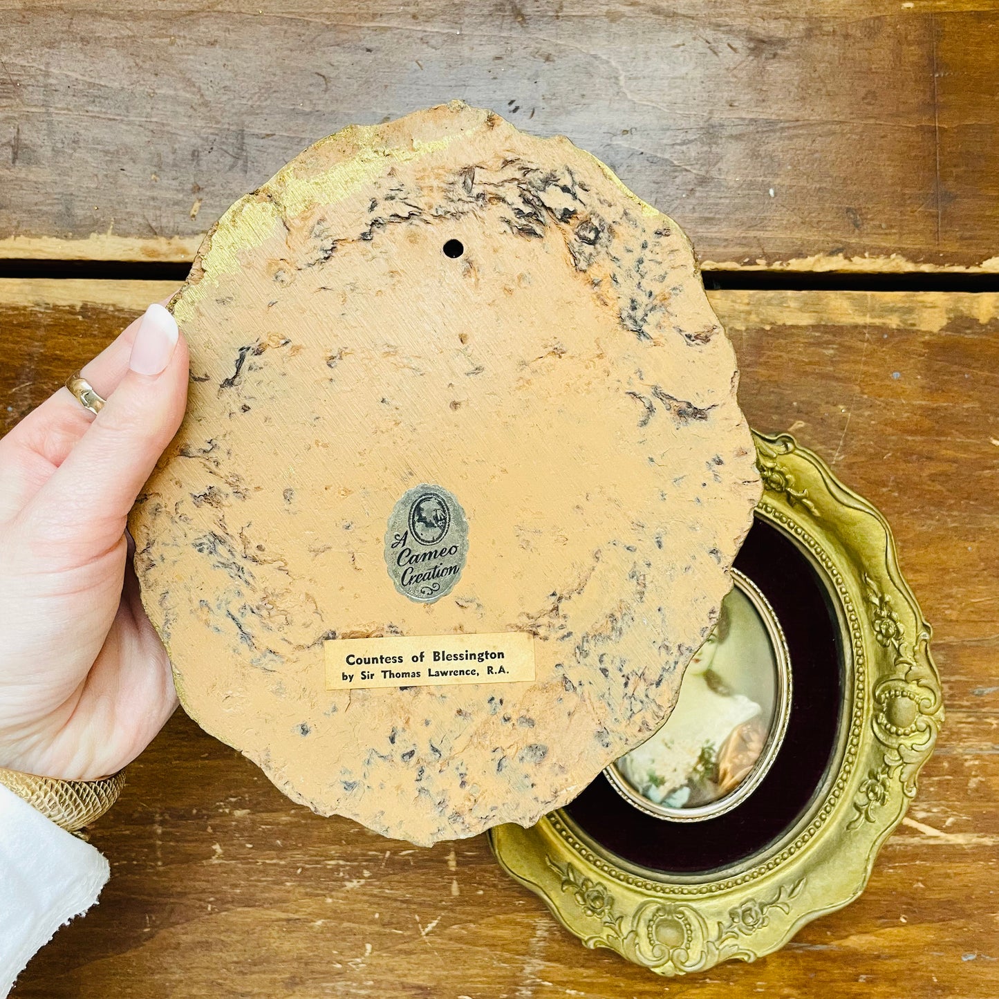 Cameo Creations Convex Wall Art Set- Vintage