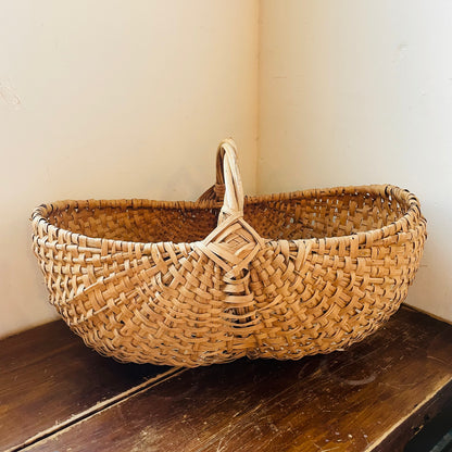 Large Oak Buttocks Basket- Vintage