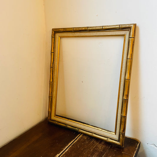 Faux Bamboo 16" x 20" Frame- Vintage