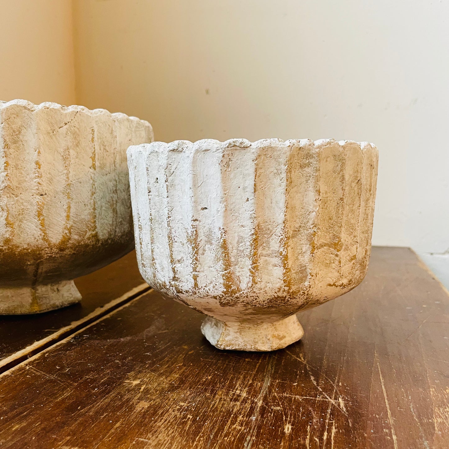 Vinson Footed Pot