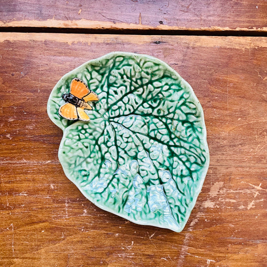 Bordallo Pinheiro Begonia Leaf with Butterfly