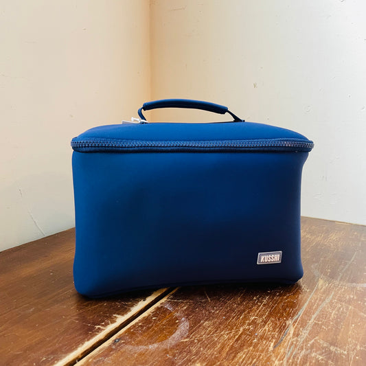 KUSSHI Neoprene Train Case