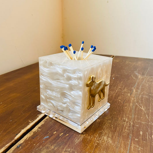 Labrador Pearl Match Strike