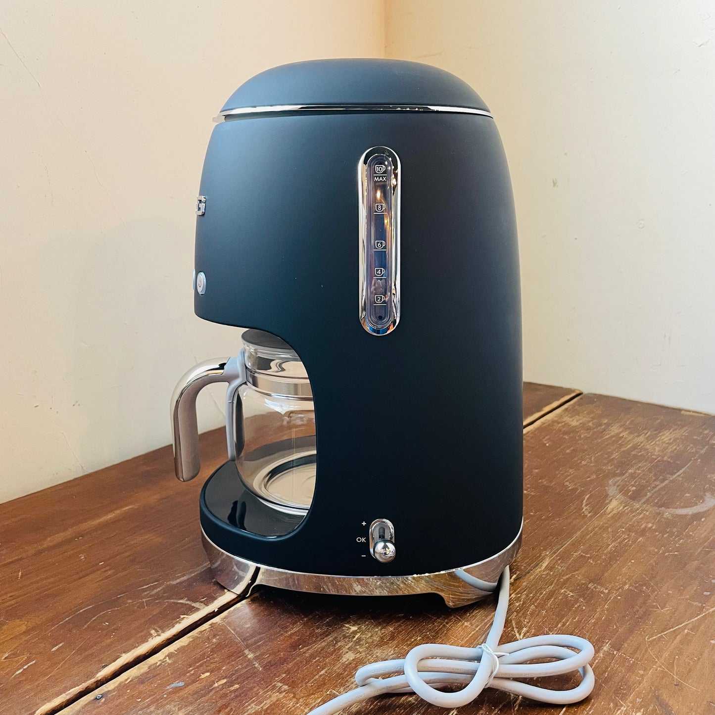 SMEG Matte Black Drip Filter Coffe Machine