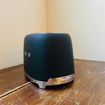 SMEG Matte Black 2 Slice Toaster