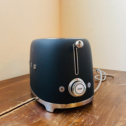 SMEG Matte Black 2 Slice Toaster
