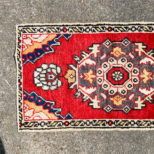 The Daji Turkish Rug- Vintage