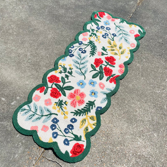 Heathcoate Scalloped Hook 2'x5' Rug