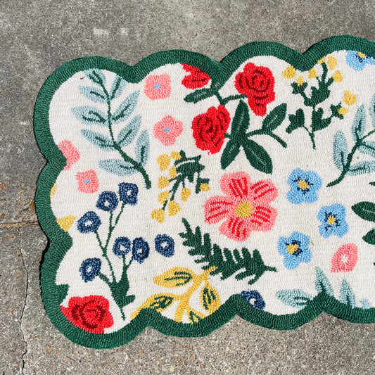 Heathcoate Scalloped Hook 2'x5' Rug