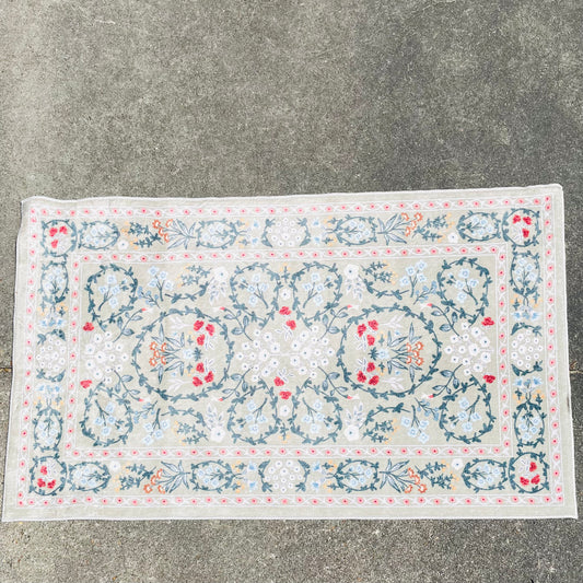 Larkin Sage & Ivory 2'3" x 3'9" Rug