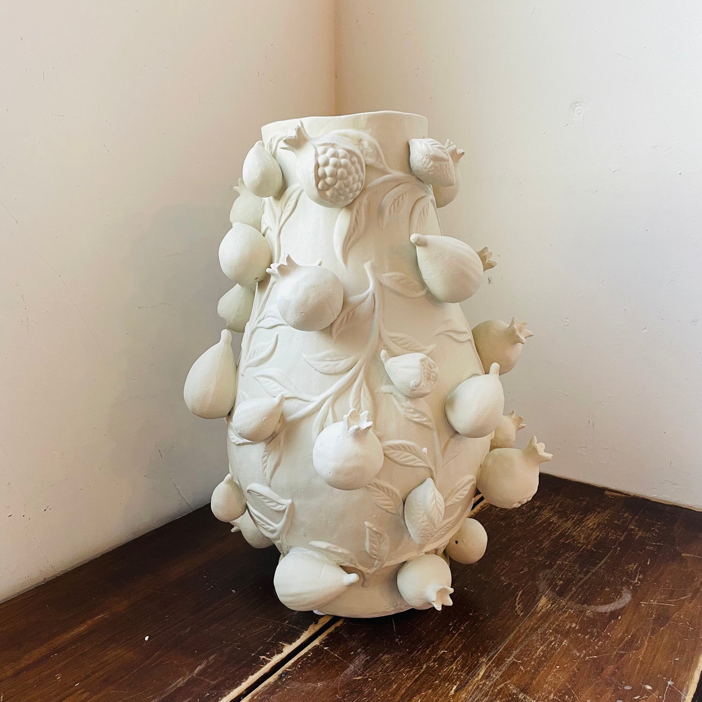Shanasa Vase SOLD AS IS