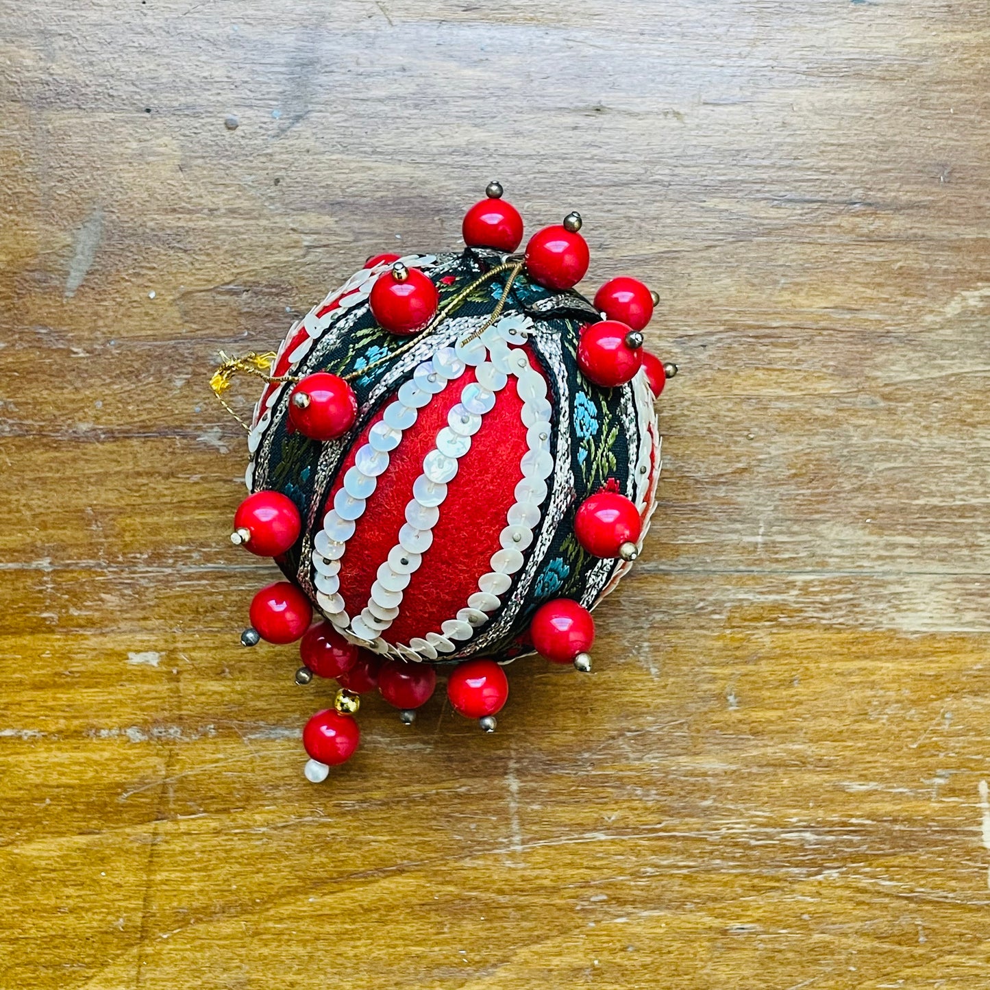 Pin & Bead Bauble- Vintage