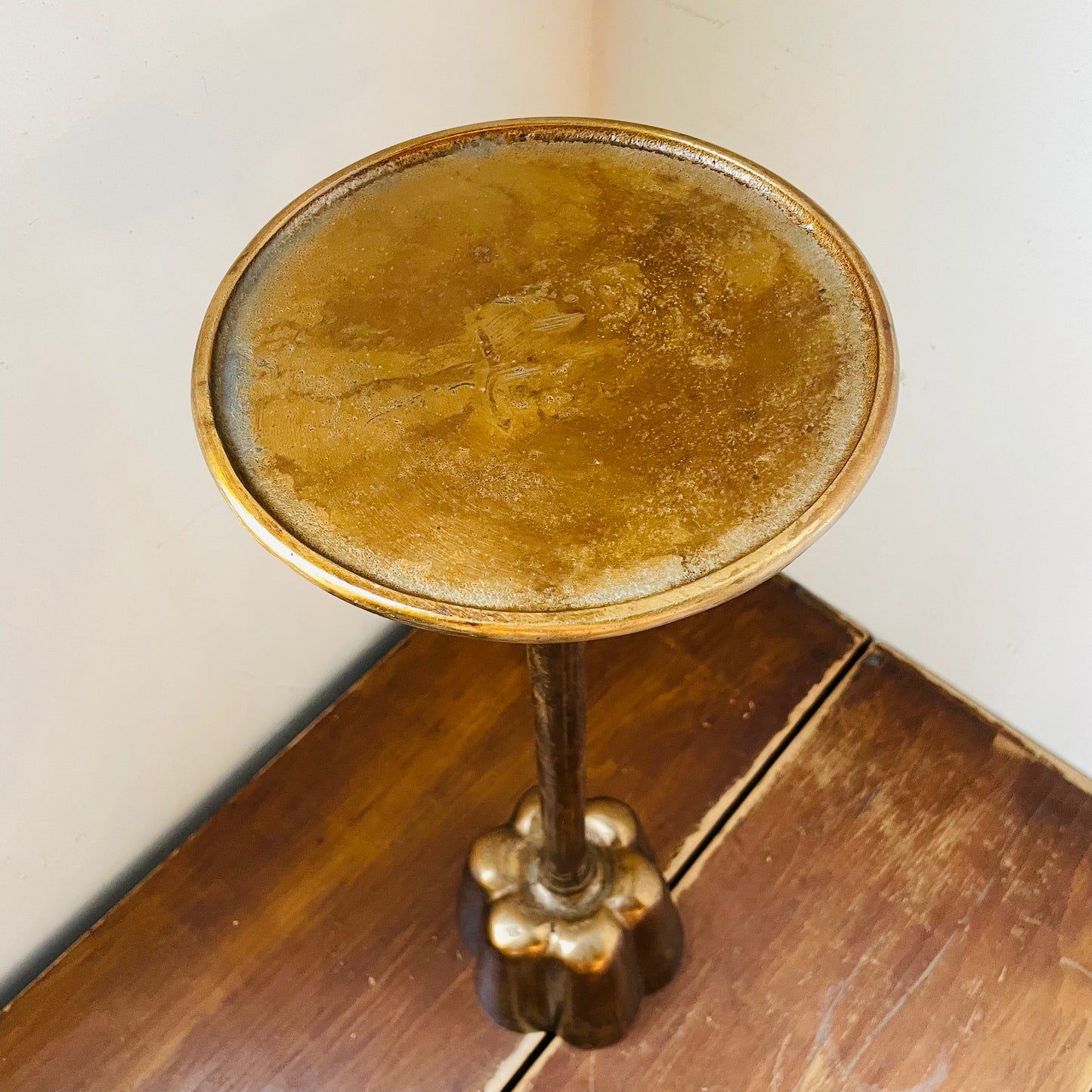 Perch Cocktail Table