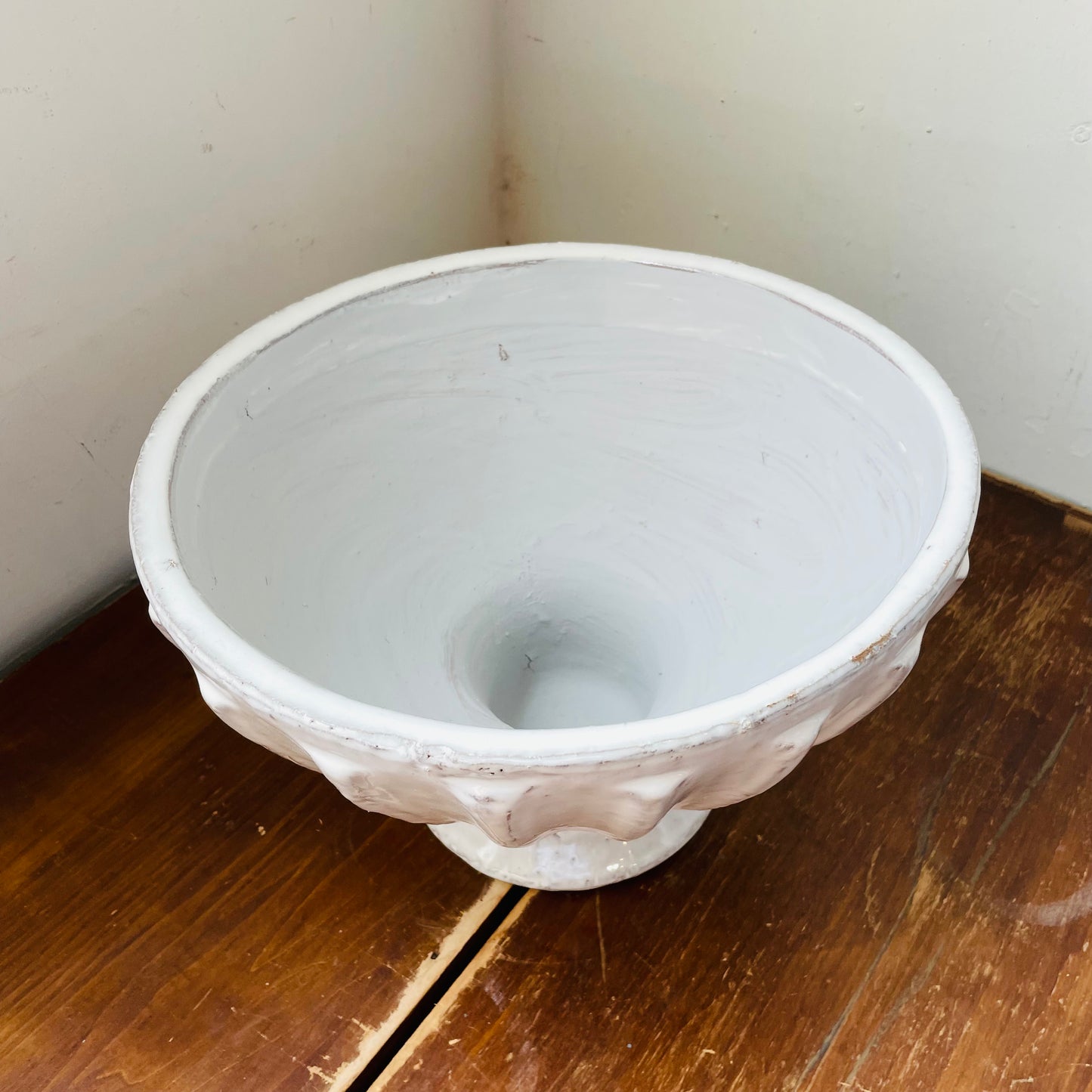 Parkway Stoneware Footed Bowl