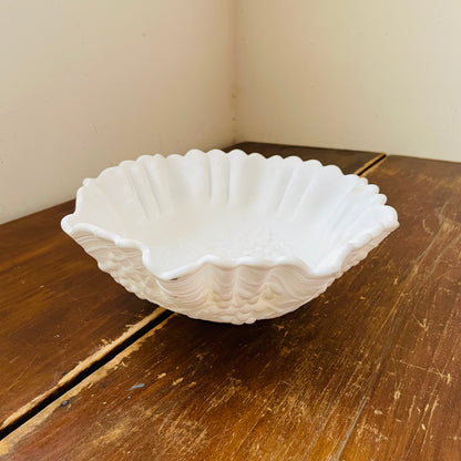 White Bisque Ruffle Bowl- Vintage