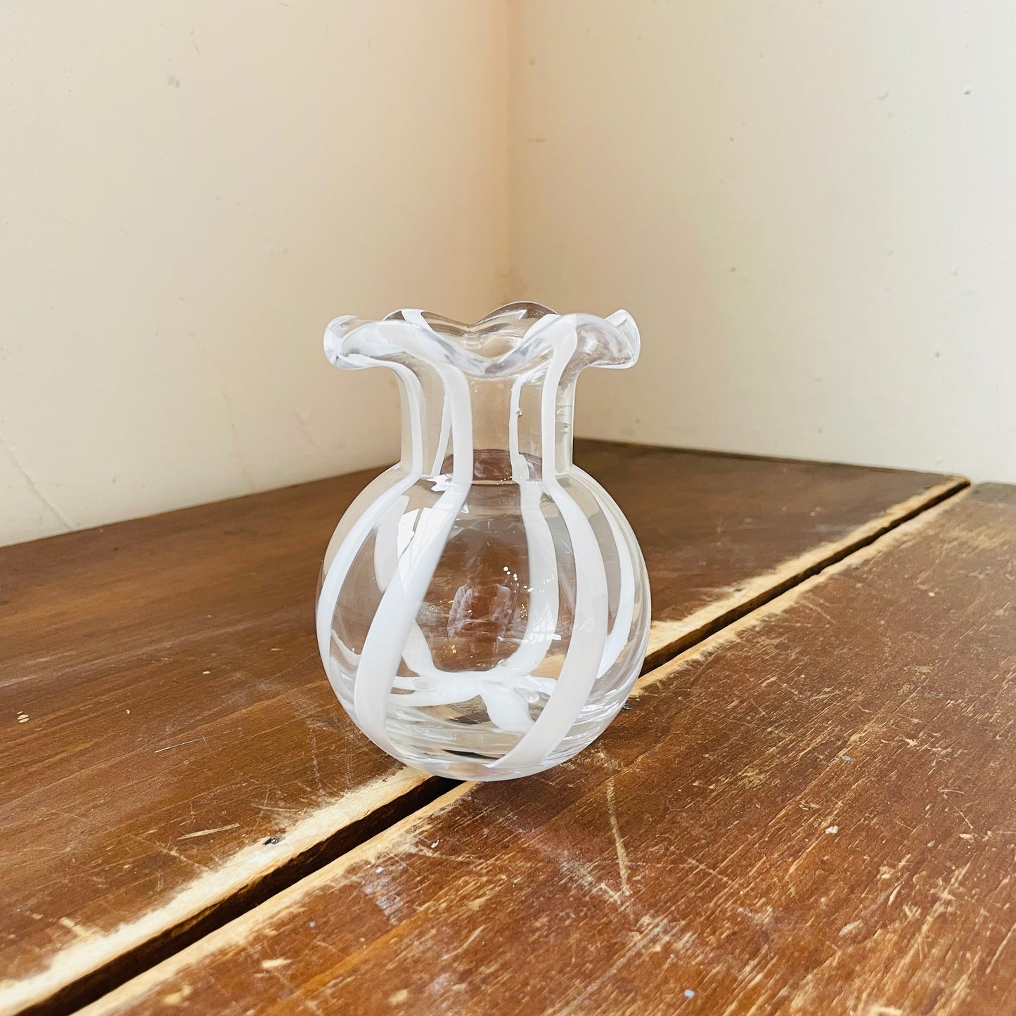 Ruffled Ribbon Vase
