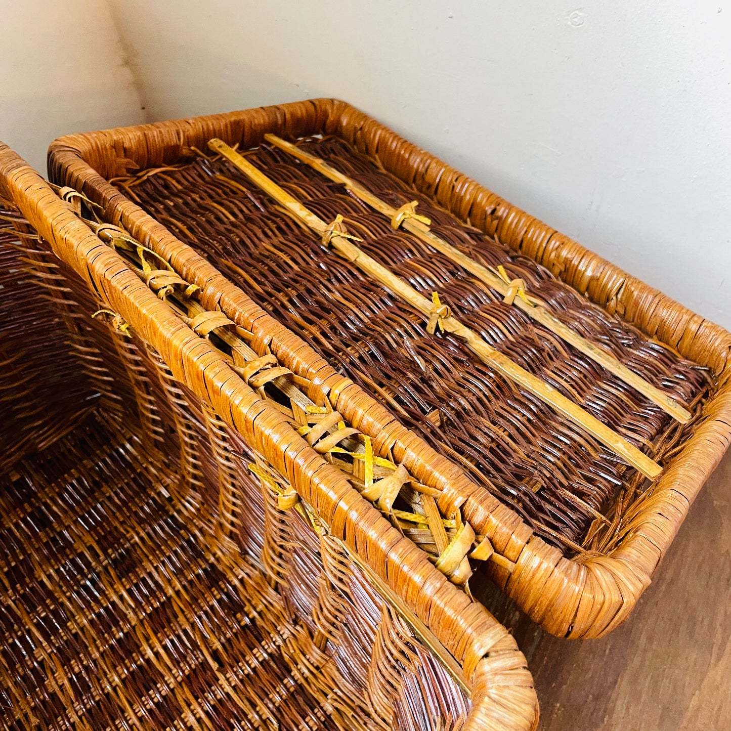 Two Tone Woven Wicker Picnic Basket- Vintage
