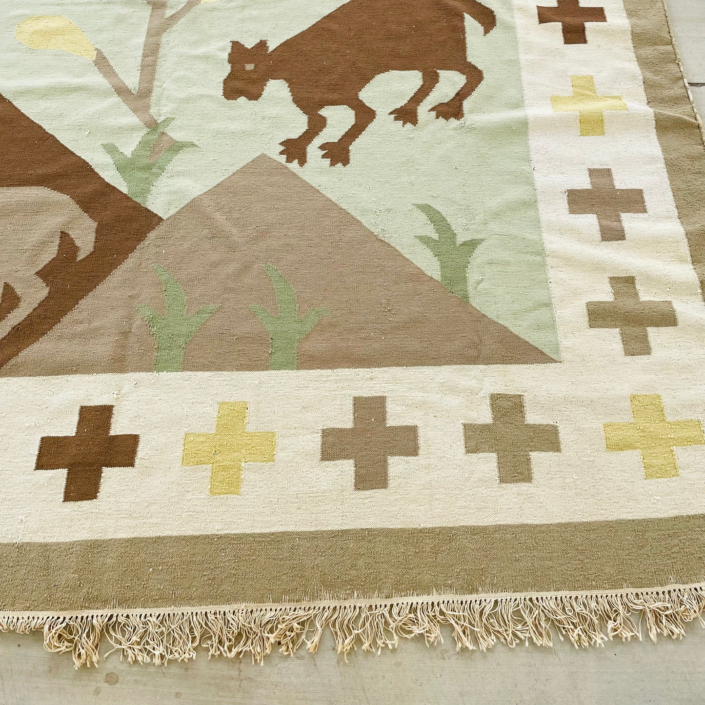 Animal Motif Kilim Flatweave 9'x13' Rug- Vintage