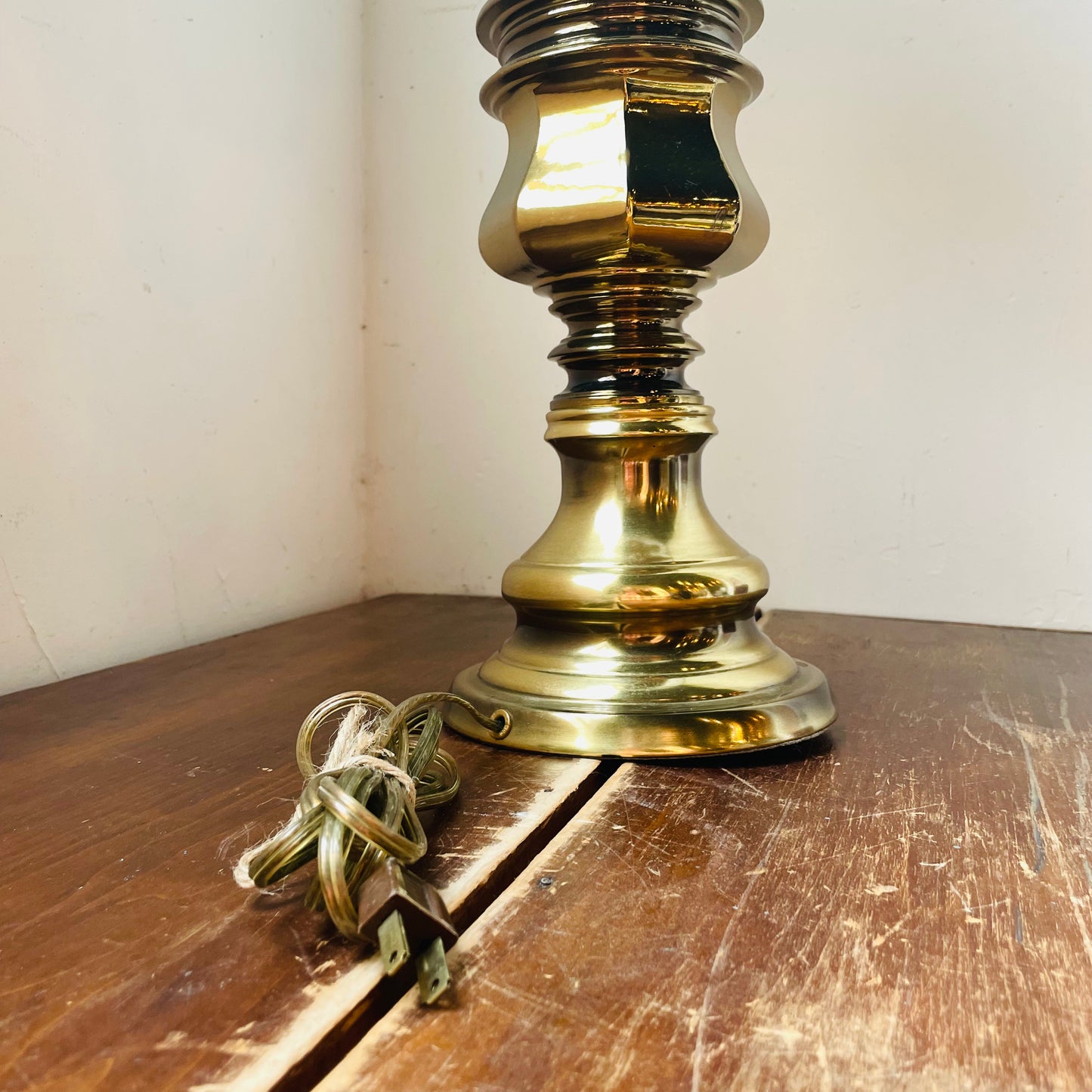The Anthea Lamp- Vintage